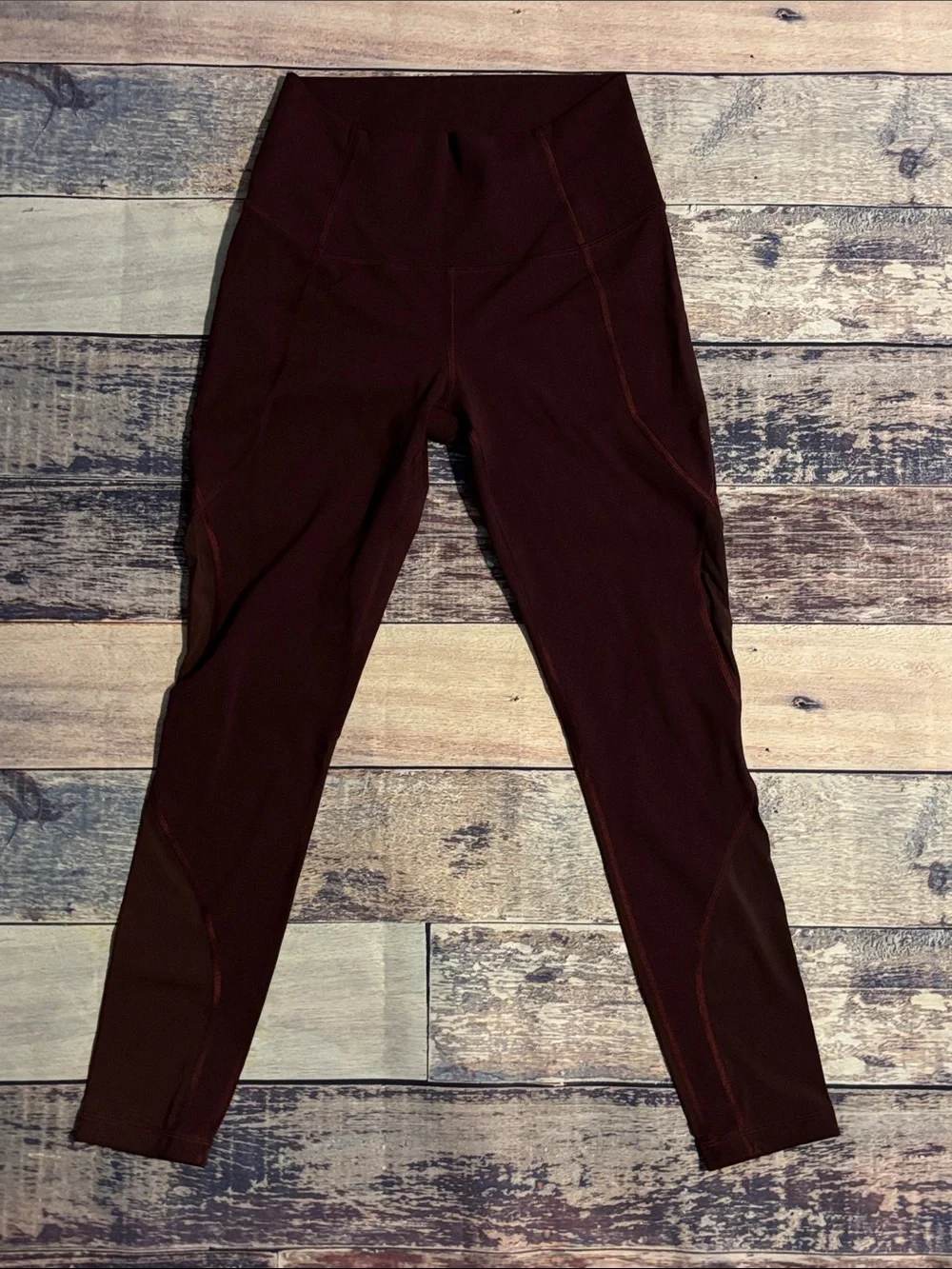 Lululemon High-Waist Women's Performance Leggings in Deep Burgundy / mesh leg